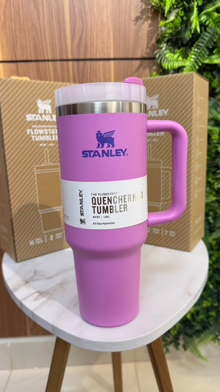 Stanley The Quencher H2.0 FlowState™ Tumbler 40 oz – Vibrant Pink