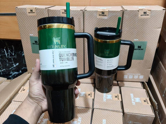 Stanley FlowState™ Tumbler: Limited Edition Racing Green & Gold