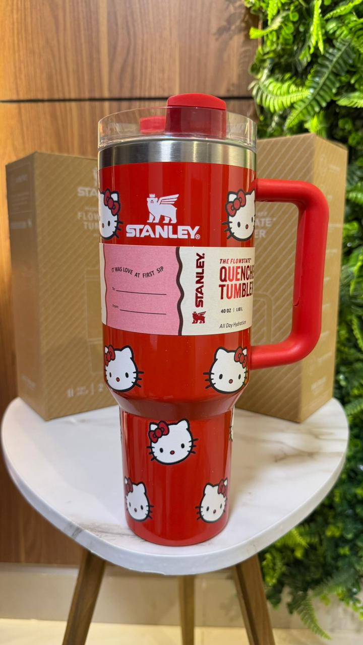 Stanley 40 oz FlowState Quencher Travel Tumbler - Hello Kitty Icon Edition