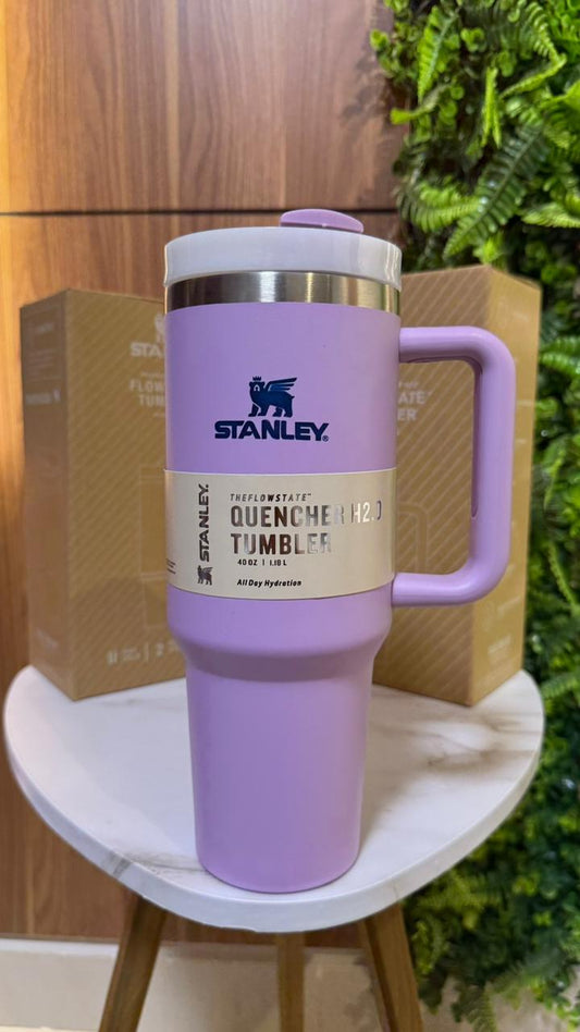 Stanley Quencher H2.0 FlowState Tumbler, 40oz - Pastel Purple