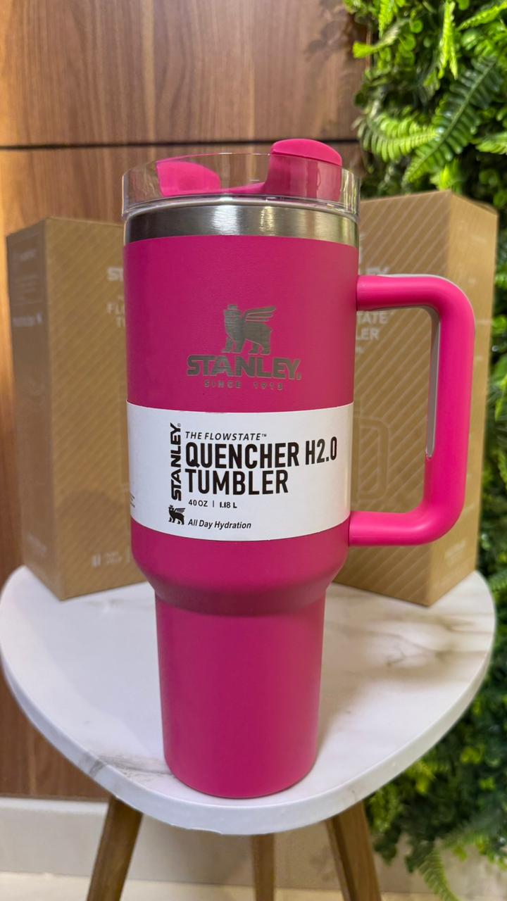 Stanley 40 oz FlowState Quencher Travel Tumbler -Fuchsia