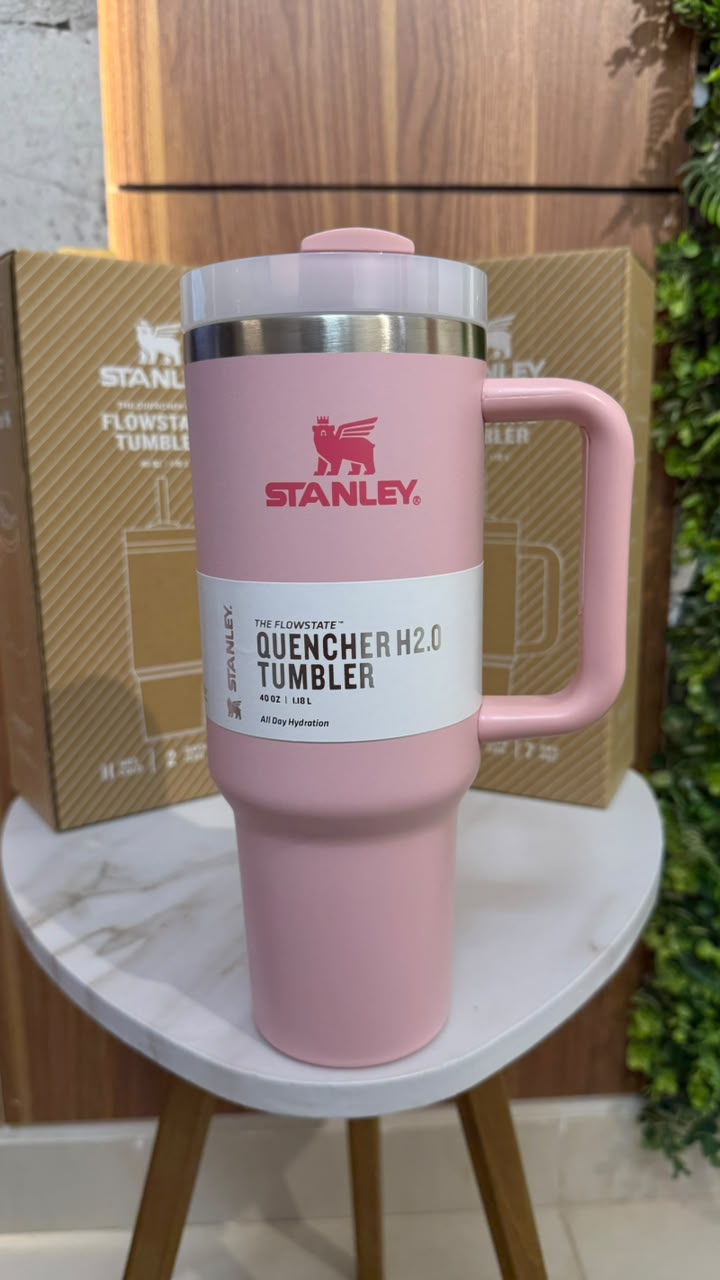 Stanley Quencher H2.0 FlowState™ Tumbler 40oz – Soft Pink