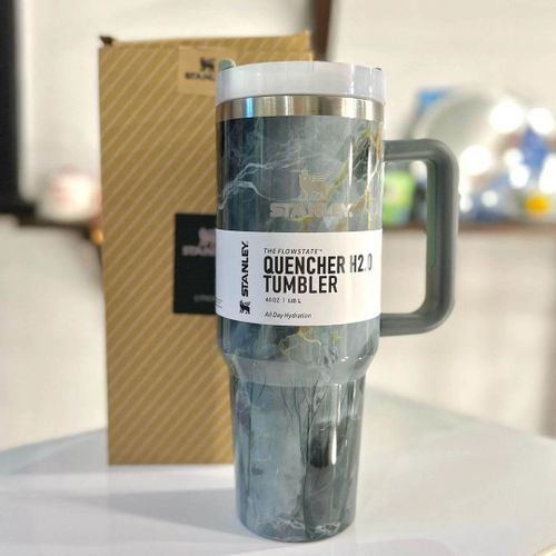 Stanley Quencher H2.0 FlowState Tumbler Marble Edition